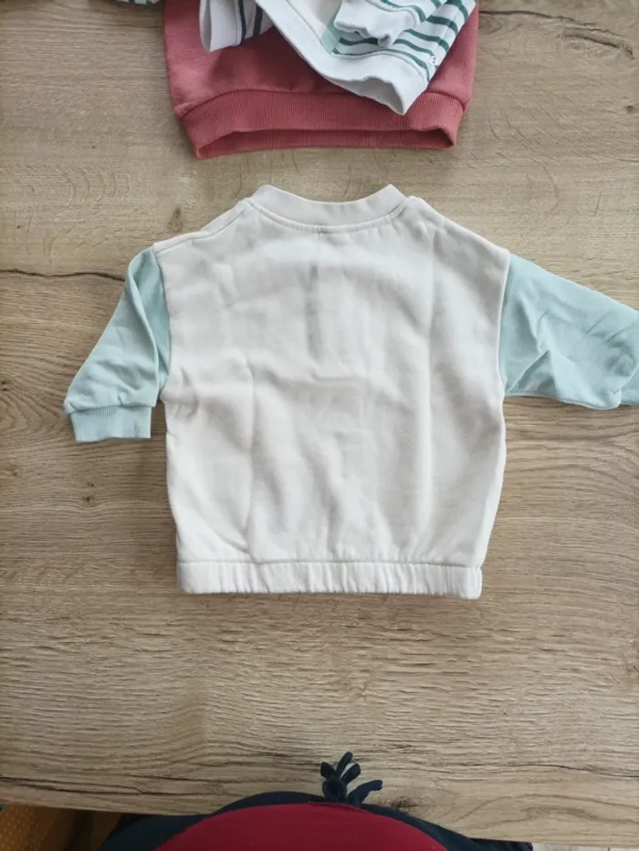 Lot de 3 pulls taille 9mois - photo numéro 5