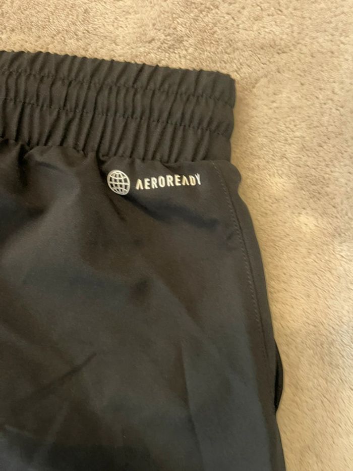Adidas - Short club 3s boy, noir, Taille 7-8 ans - photo numéro 3