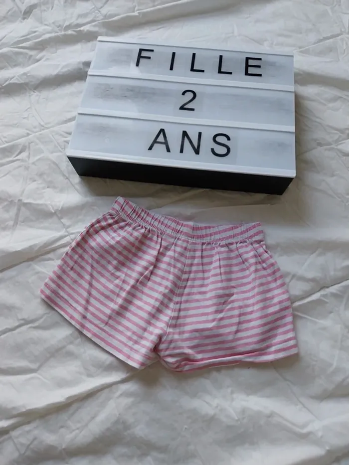 Short fille 2 ans - photo numéro 2