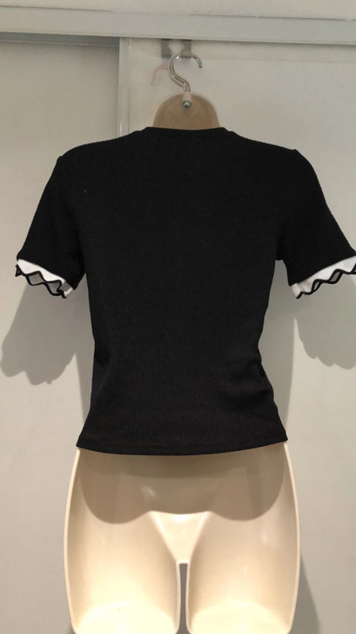 Zara trafaluc T-shirt t36 noir finition dentellée En bas de manches - photo numéro 6