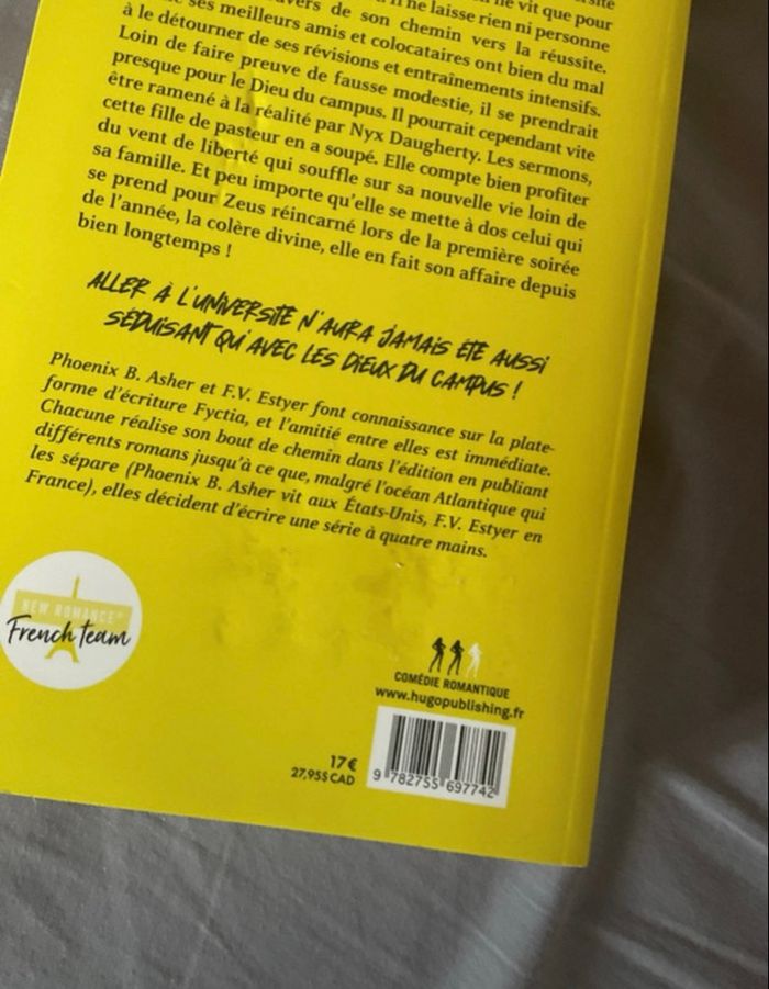 Livre Leander « Dieux du Campus » Tome 1 - photo numéro 4