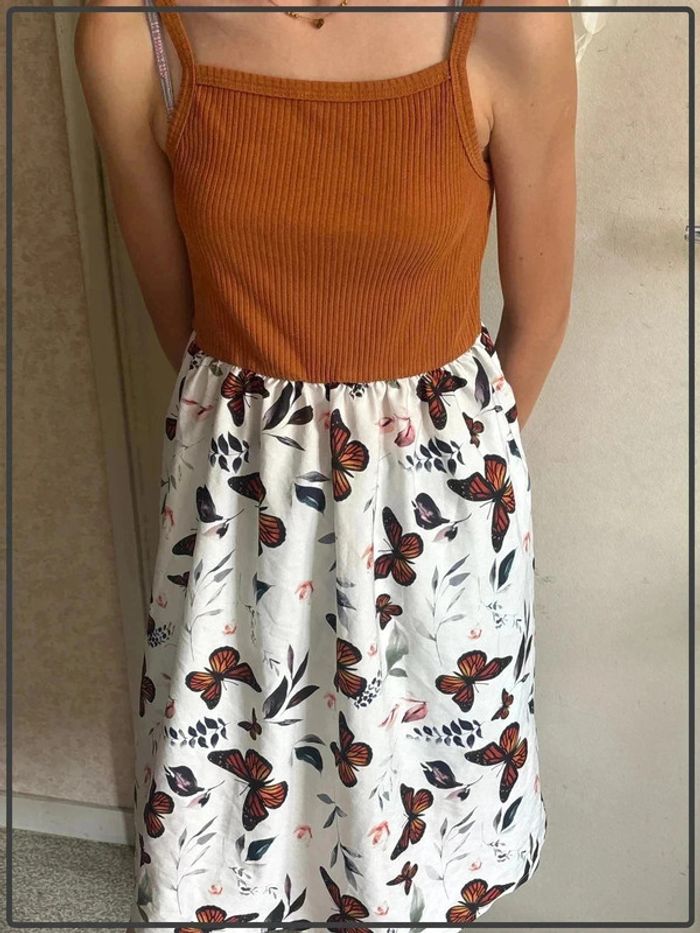 Magnifique robe papillon taille 11-12ans marque shein - photo numéro 2