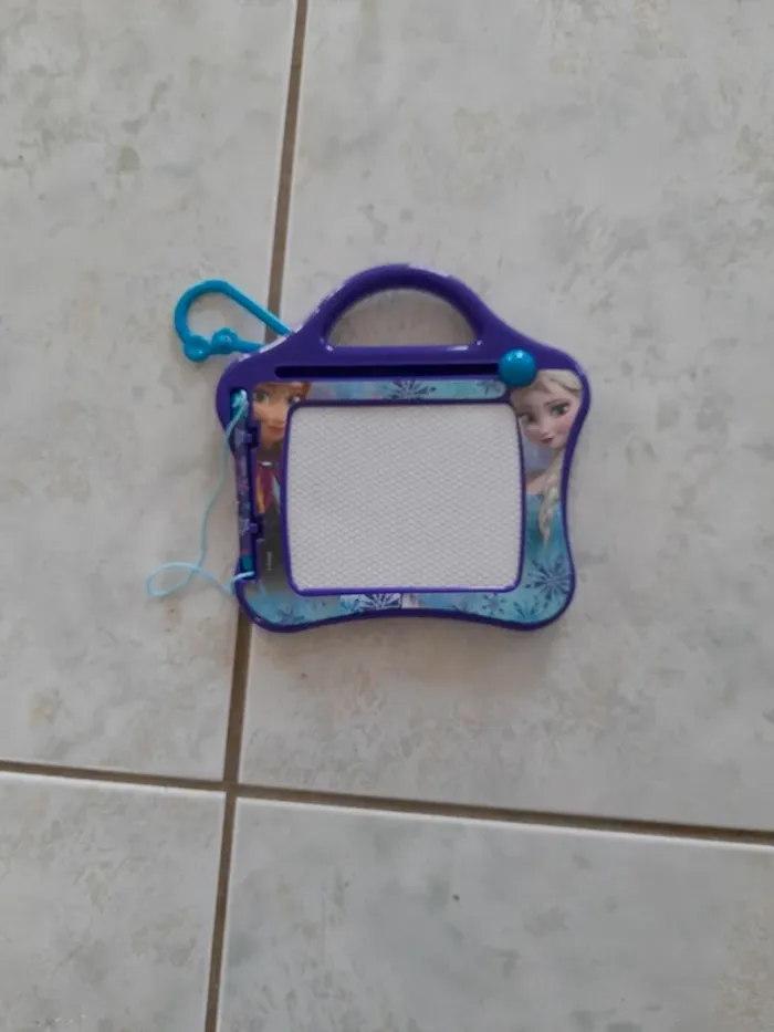 Ardoise magique la reine des neiges - photo numéro 5