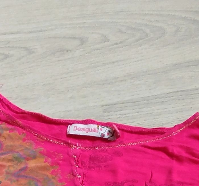 Ts Desigual fille 8ans - photo numéro 2