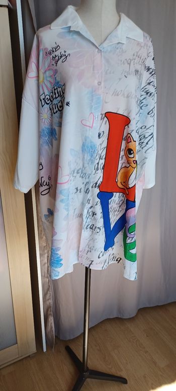 Très jolie chemise femme T U 