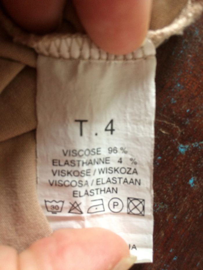 Haut beige à motifs 42 - photo numéro 6