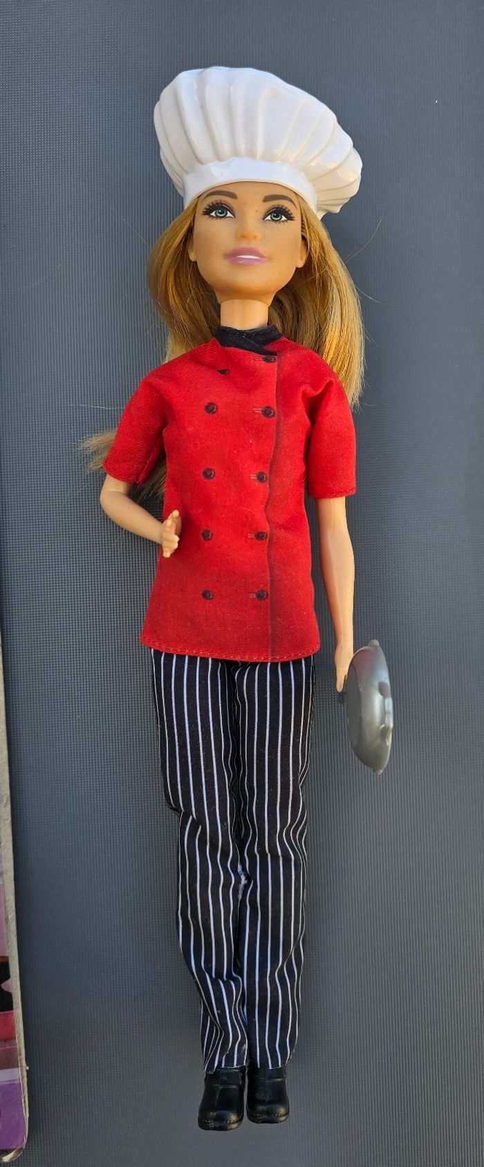 Mattel : Poupée barbie chef cuisinier - photo numéro 5