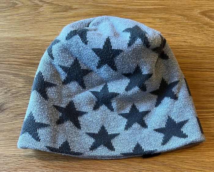 Bonnet taille 6/9 ans marque Name it