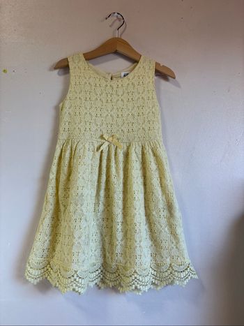 Robe fille taille 110/116