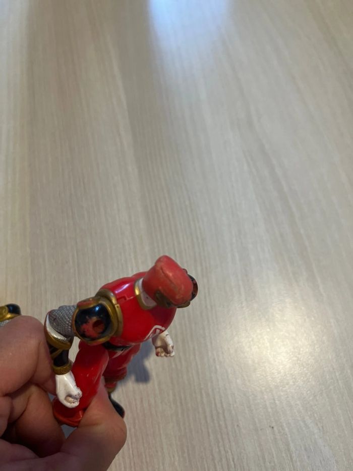 Lot deux figurines power ranger - photo numéro 5
