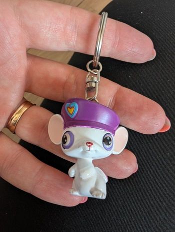 Porte clefs souris petshop 