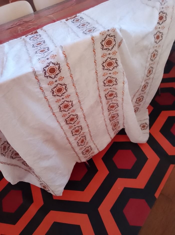 Grande nappe brodée rétro vintage 70's - photo numéro 4