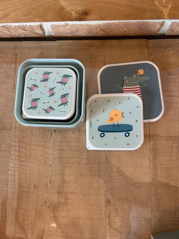 3 boîtes déjeuner Croc