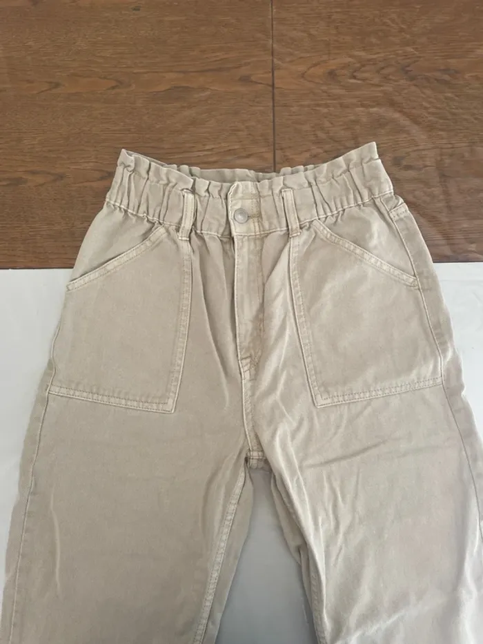 Pantalon beige coupe droite - photo numéro 2