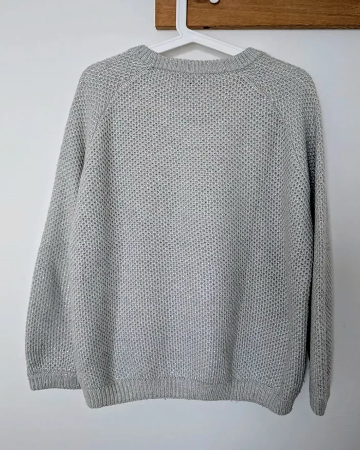 Pull gris en lurex argenté - photo numéro 2