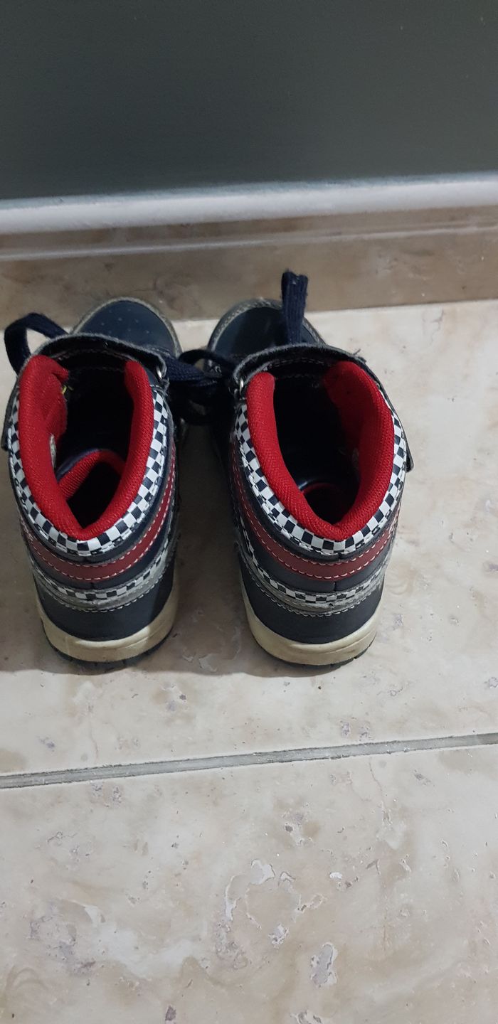 Basket montante "Cars" - photo numéro 5