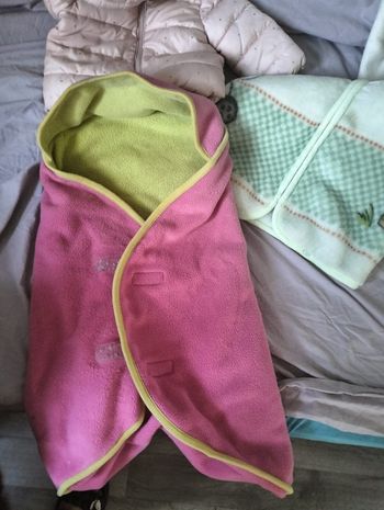 Couverture enveloppante pour bébé
