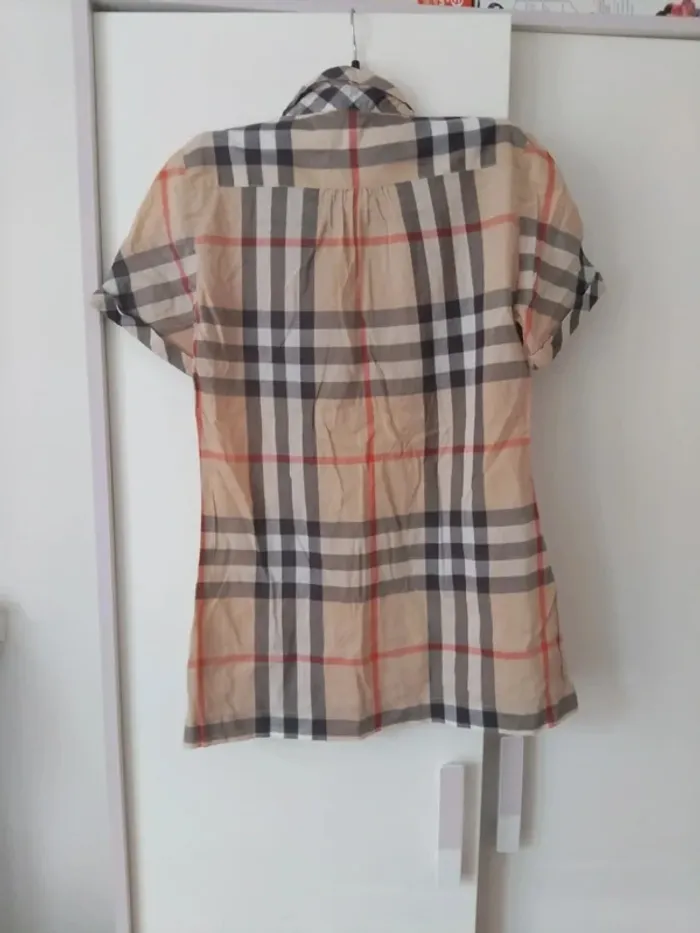 Blouse Burberry t14ans 100%coton - photo numéro 7