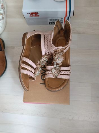 Sandales t29