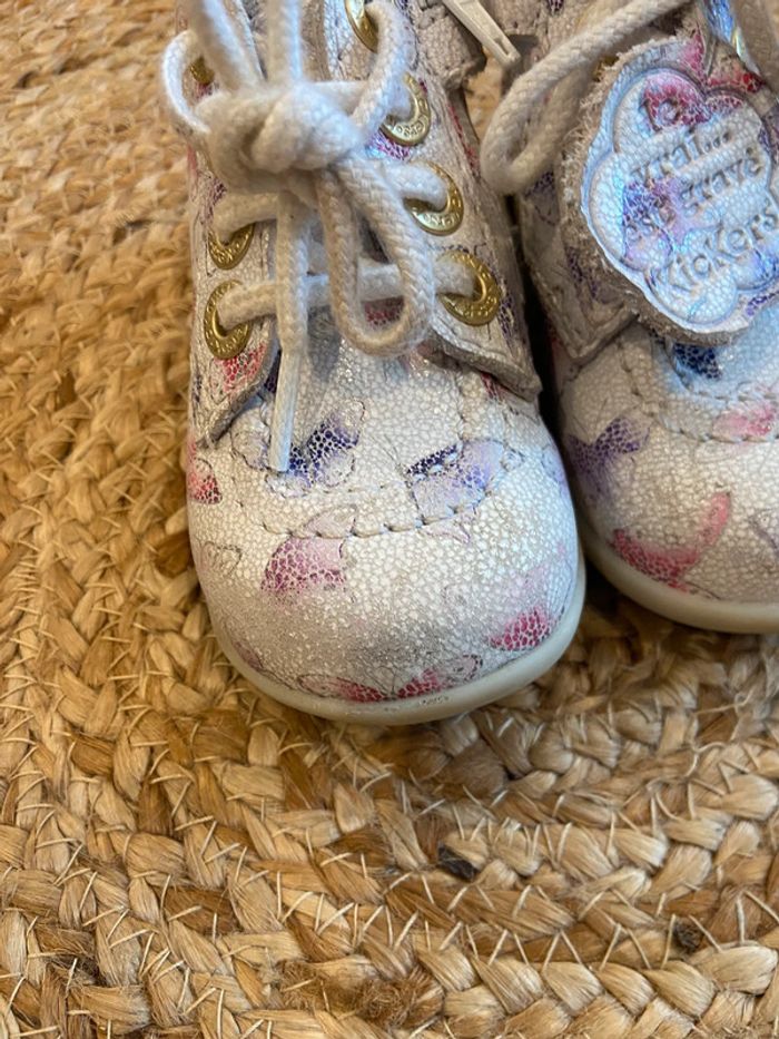 Chaussures bébé fille taille 20 Kickers - photo numéro 3