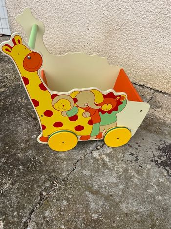 Chariot à roulettes