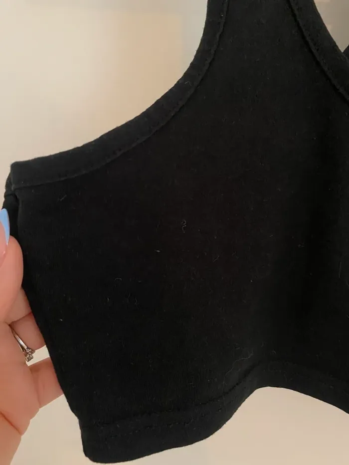 Crop top noir dos nageur Pretty Little Things - photo numéro 3