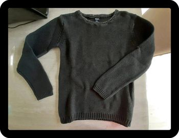 Pull noir fille 10 ans