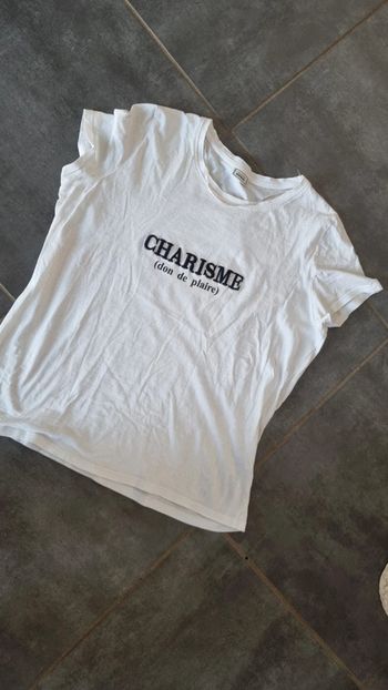 Tee shirt blanc signer parfait état