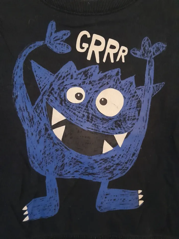 Tee-shirt, couleur bleu marine, imprimé monstre, Marque Kiabi, taille 5ans - manches longues - photo numéro 2