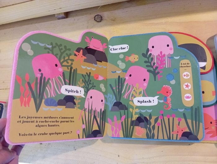 Livres enfant en feutrine neuf jamais utilisés - photo numéro 2