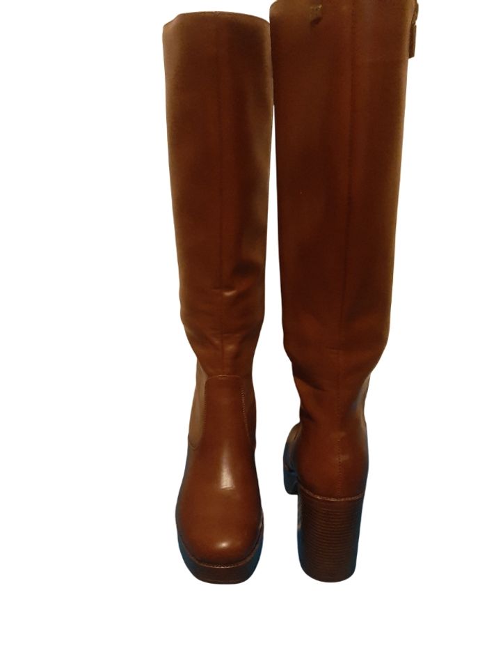 Bottes marron pointure 38 - photo numéro 2