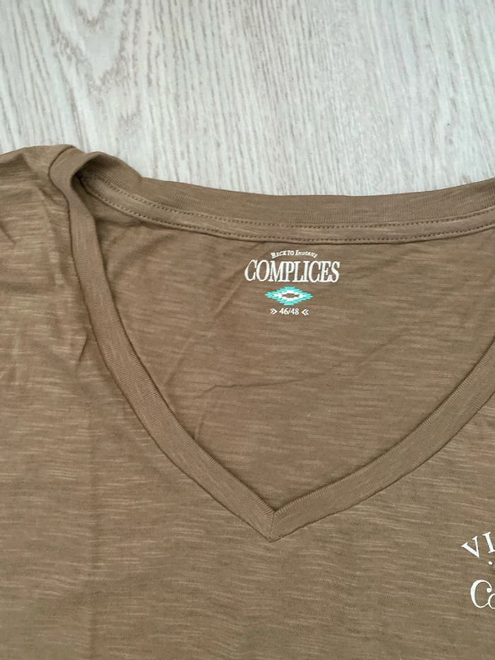 Tee shirt T-shirt Complices taille 46 mais plus 44 Neuf - photo numéro 3