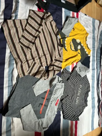 Lot de 4 t-shirts manches longues garçon - Taille 4 ans