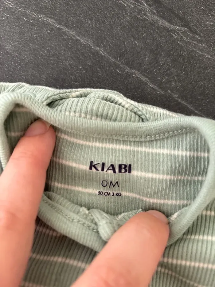 Lot de 2 pyjamas kiabi - photo numéro 4