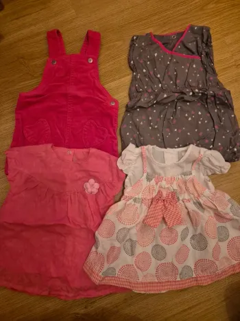 Lot robes 6 mois