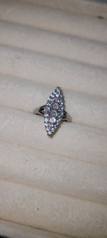 Bague marquise