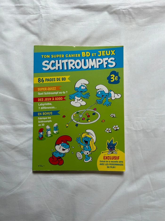 Livre BD et jeux Les schtroumpfs