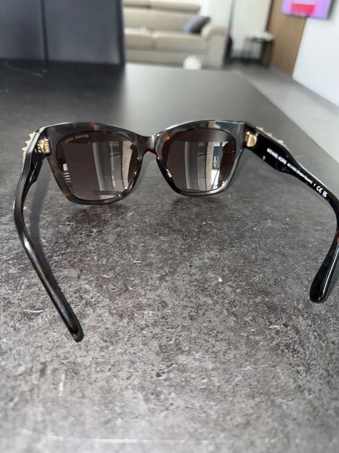 Lunette de soleil michael kors authentique taille xs