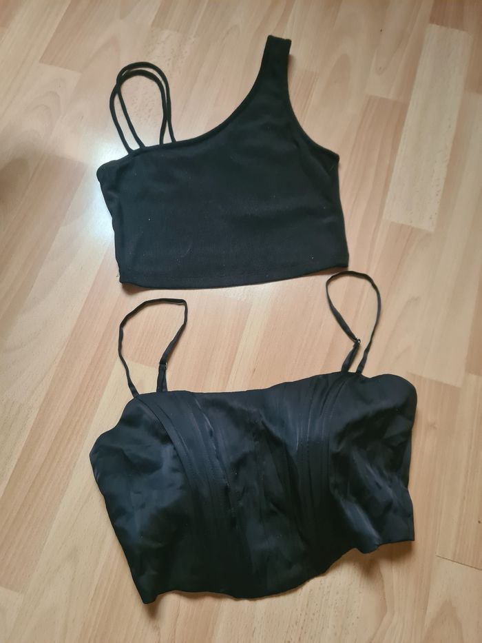Lot 2 tops noirs Bershka / Taille S