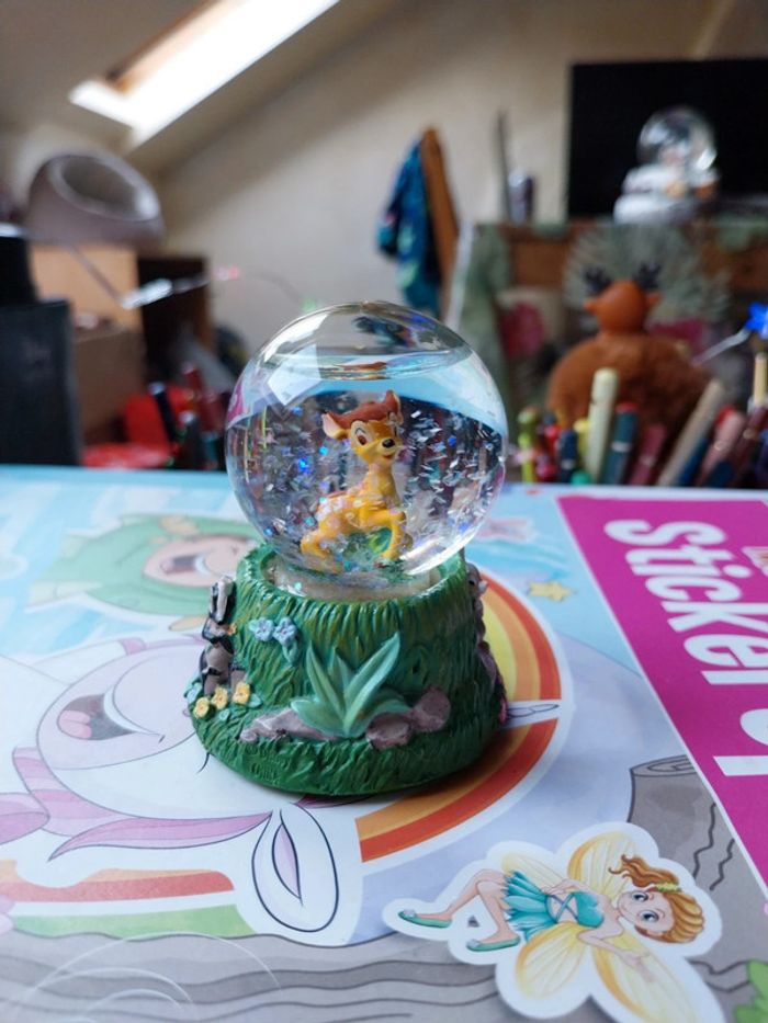 Snowglobe disney bambi