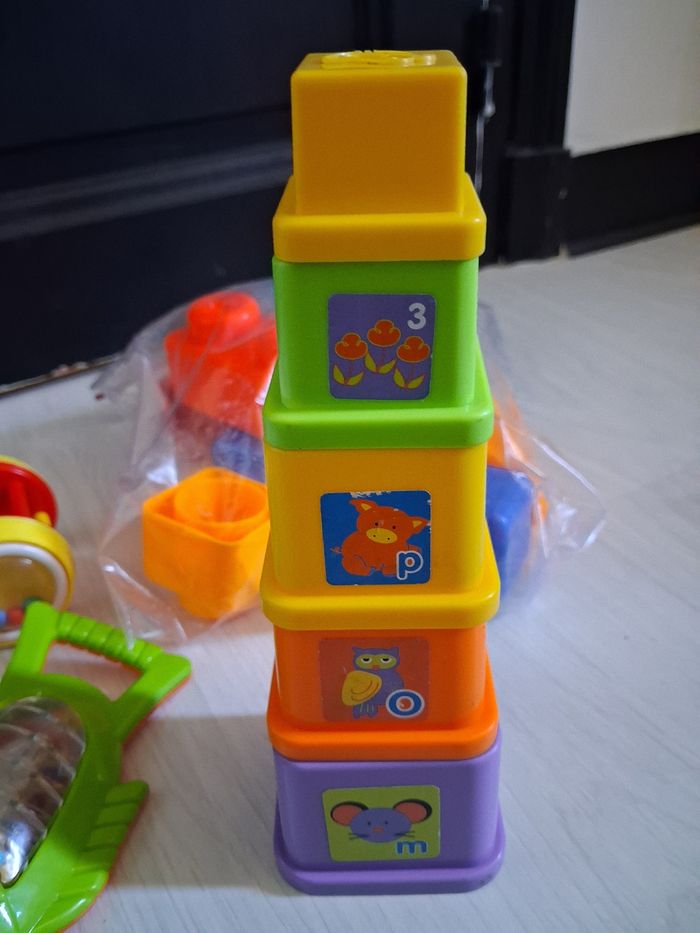 Lot de jouets d'éveil - photo numéro 2