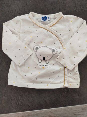 Tee shirt à manches longues bébé 3 mois