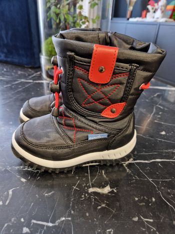 Bottes fourrées neuves