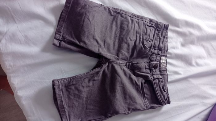 Short 8 ans