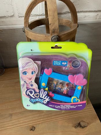 Polly pocket prend la pose neuf