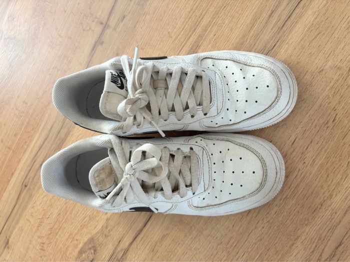 Baskets Nike air force one blanches et Virgile noire - photo numéro 2