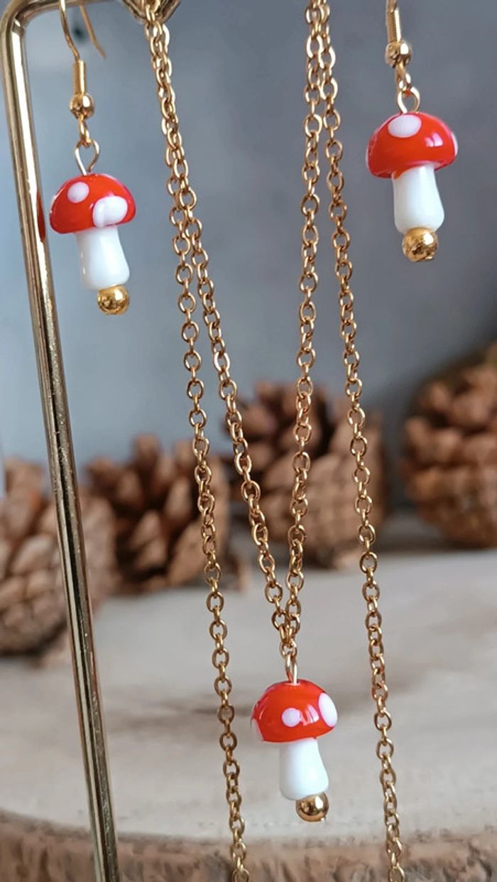 Jolie petite parure champignon rouge - photo numéro 2