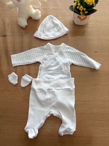 Ensemble naissance 4 pièces – blanc & rayures bleu