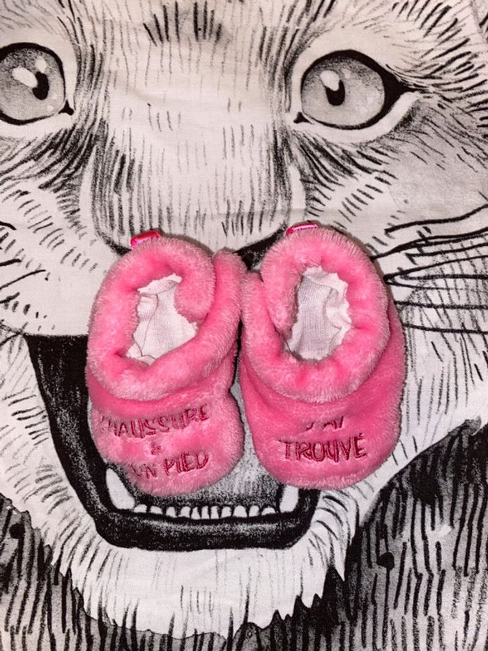 Chaussons bébé, taille 0-6 mois, marque inconnue. - photo numéro 4