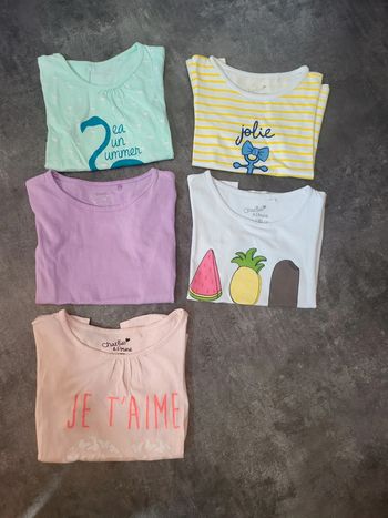 Lot 5 t-shirts manches courtes fille 5ans charlie & prune très bon état